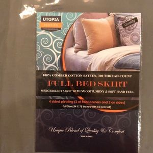 NWT! Utopia Full Bed Skirt